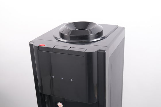 Staande compressor Warm en koud water dispenser met veiligheids slot voor 220V spanning