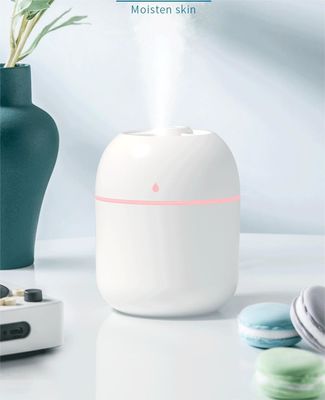 Mini Auto Water Drop USB RGB licht aromatherapie luchtbevochtiger voor outdoor avonturen