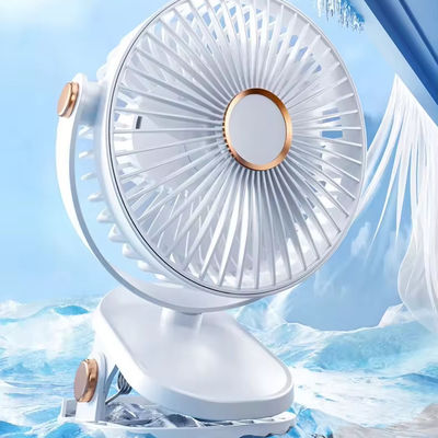 Een handige en draagbare persoonlijke tafelventilator met USB-oplaadbare functie