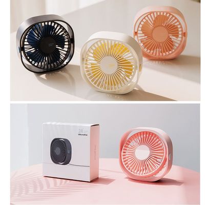 129*122*52 mm Mini Desktop USB Fan met laadgemak en lichtgewicht ontwerp