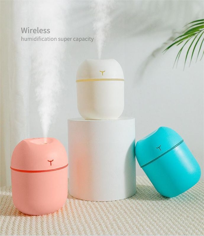 Mini Auto Water Drop USB RGB licht aromatherapie luchtbevochtiger voor outdoor avonturen
